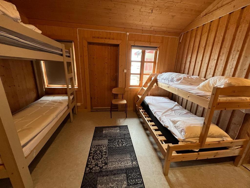 Real Fisherman'S Cabins In Ballstad, Lofoten Exterior photo